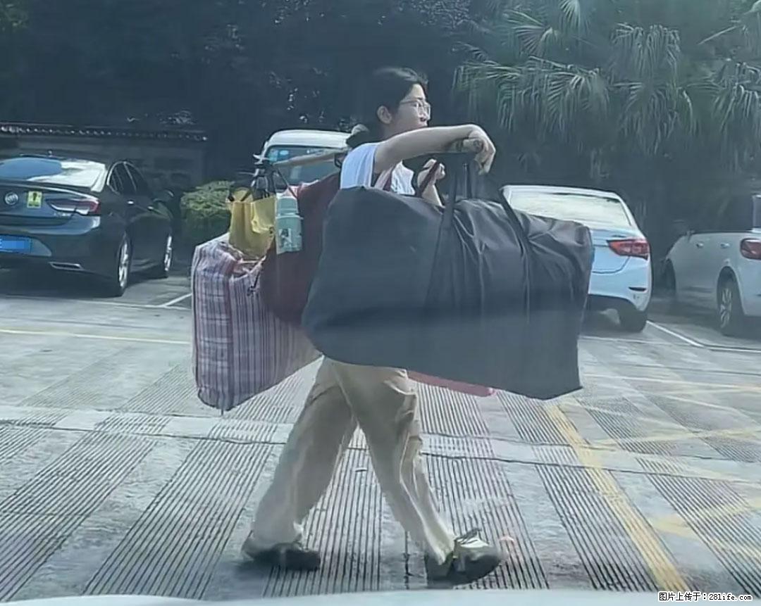 全网追的“扁担女孩”，找了一份暑假工，时薪12元 - 绥化生活资讯 - 绥化28生活网 suihua.28life.com