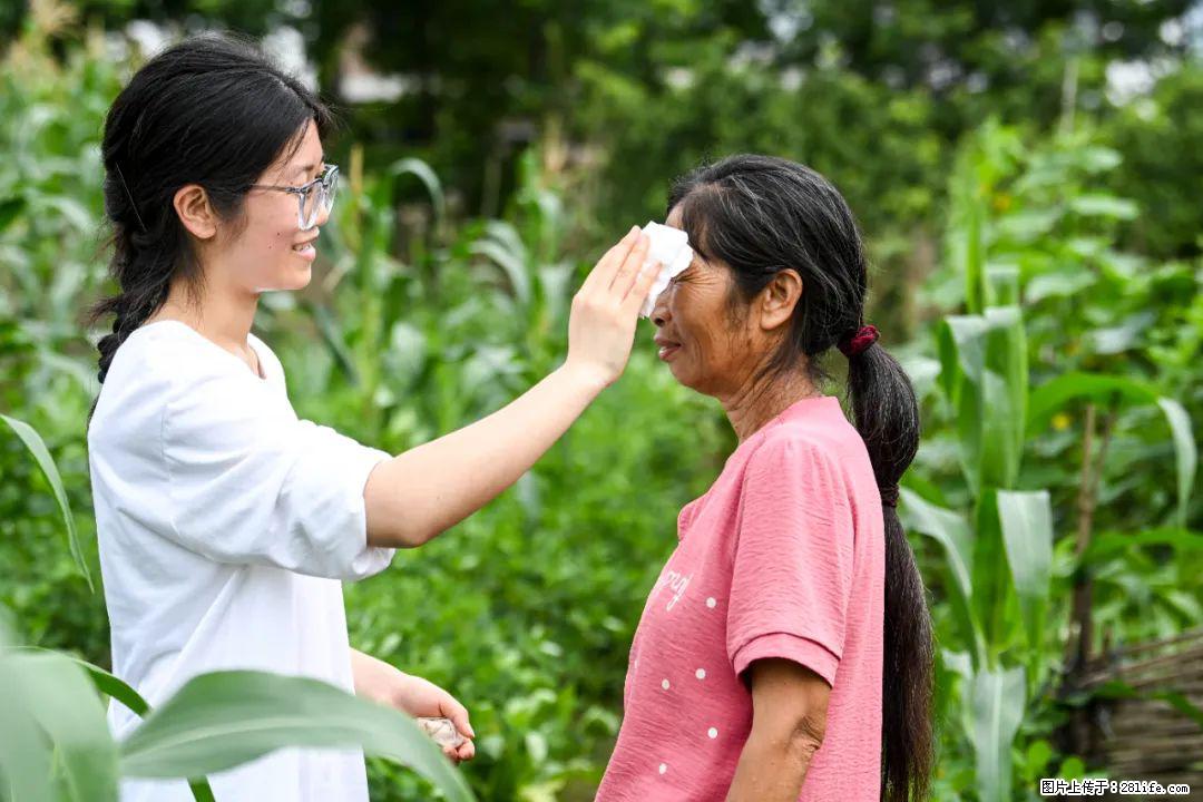 全网追的“扁担女孩”，找了一份暑假工，时薪12元 - 绥化生活资讯 - 绥化28生活网 suihua.28life.com